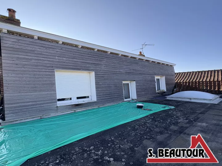  lesquin peinture blanche sur chéneaux bois